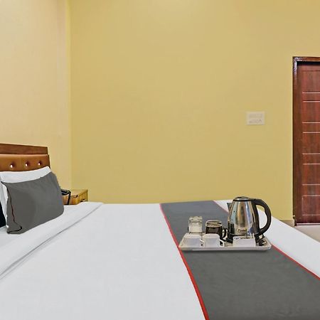 Capital O Phenix Elite Near Phoenix United Lucknow Exterior foto
