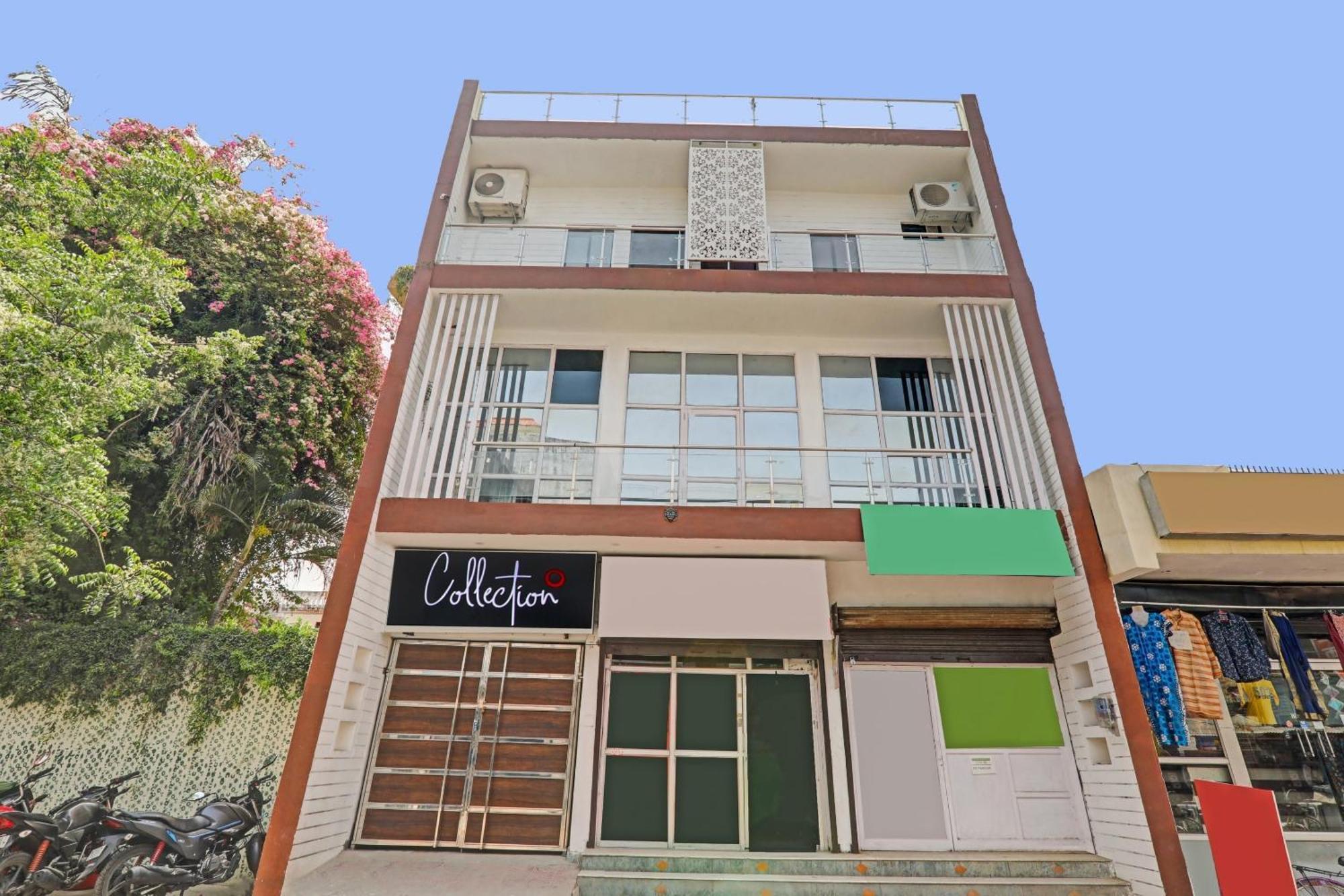 Capital O Phenix Elite Near Phoenix United Lucknow Exterior foto